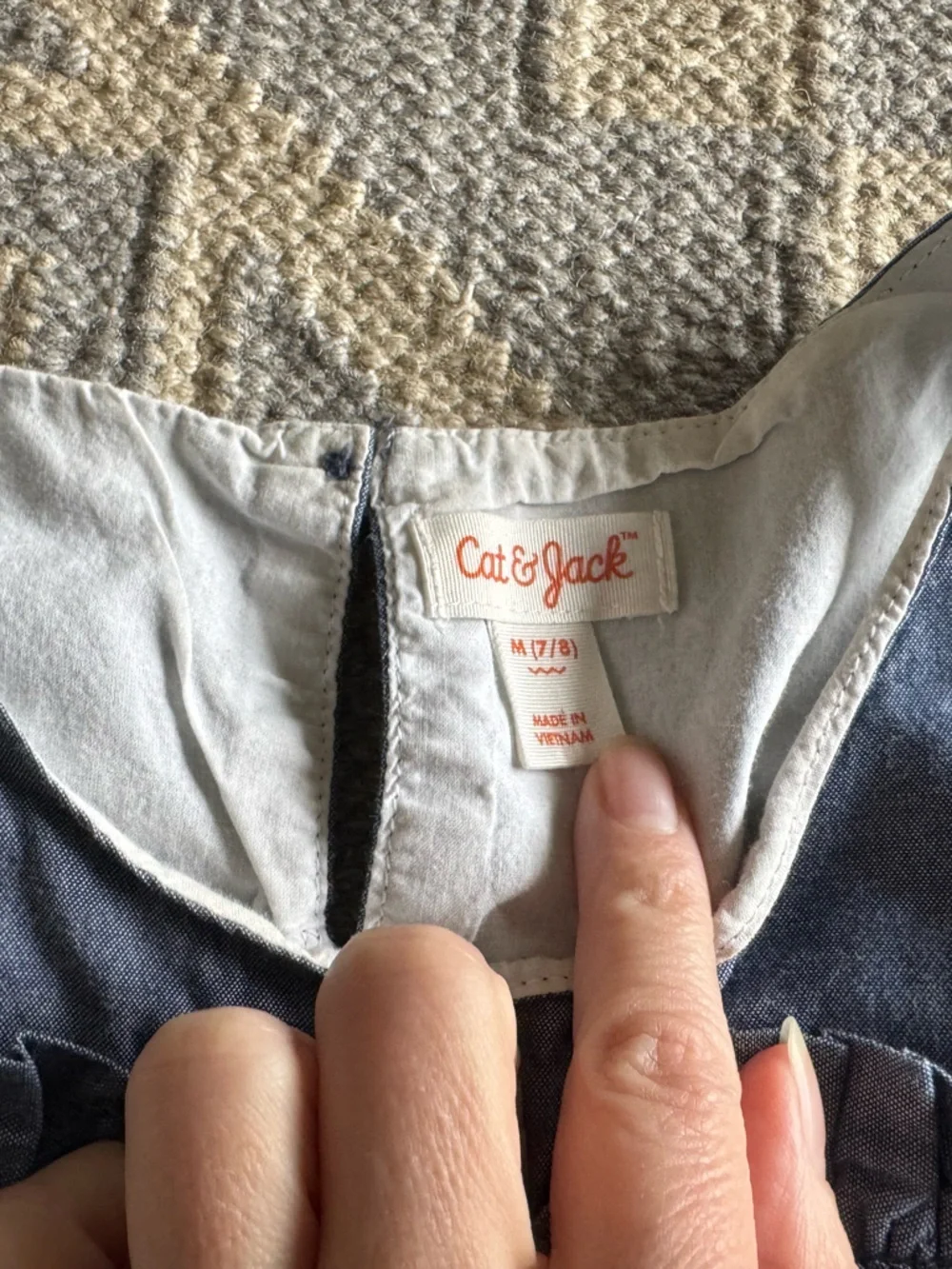 GAP cat jack